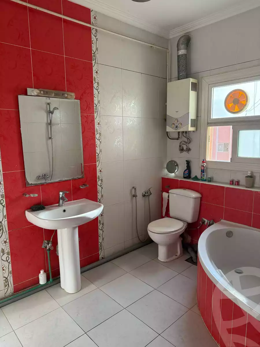 https://aqarmap.com.eg/en/listing/5937715-for-sale-cairo-el-sheikh-zayed-city-compounds-rawdet-zayed