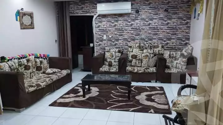 https://aqarmap.com.eg/en/listing/5939245-for-rent-cairo-el-haram-shareaa-khatem-el-morsalen
