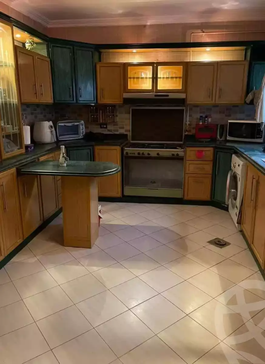 https://aqarmap.com.eg/en/listing/5939260-for-sale-cairo-mokattam-lhdb-l-ly