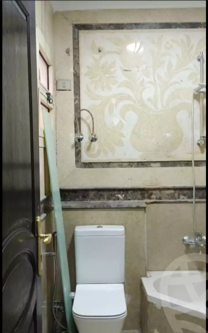 https://aqarmap.com.eg/en/listing/5939308-for-rent-cairo-heliopolis-roxy-square-al-ahram-st