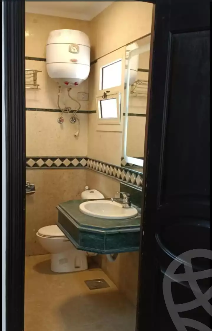https://aqarmap.com.eg/en/listing/5939308-for-rent-cairo-heliopolis-roxy-square-al-ahram-st