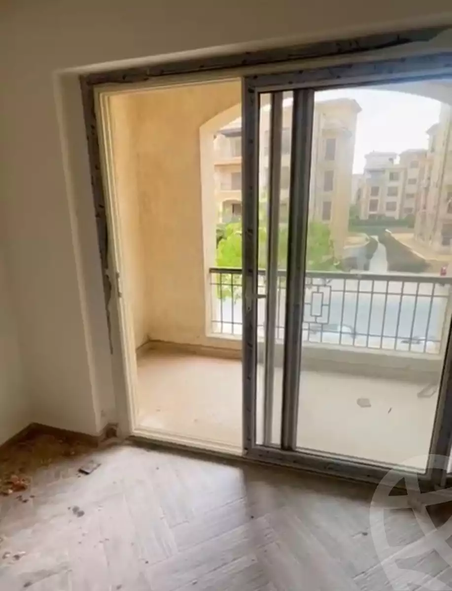 https://aqarmap.com.eg/en/listing/5939318-for-sale-cairo-new-cairo-compounds-stwn-ryzydns-by-ar-y-llttwyr