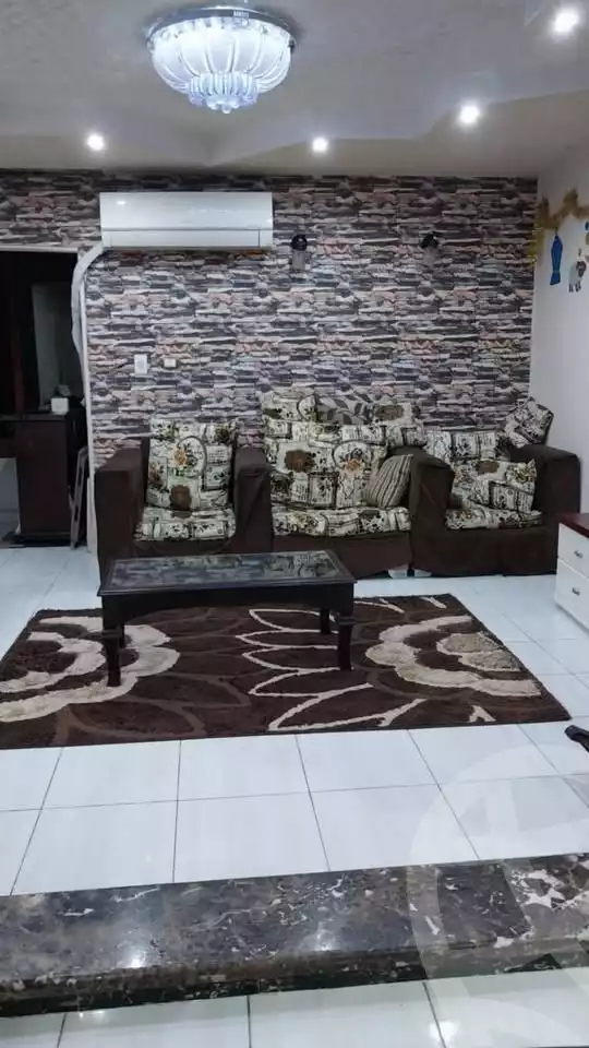 https://aqarmap.com.eg/en/listing/5939864-for-rent-cairo-el-haram-shareaa-khatem-el-morsalen