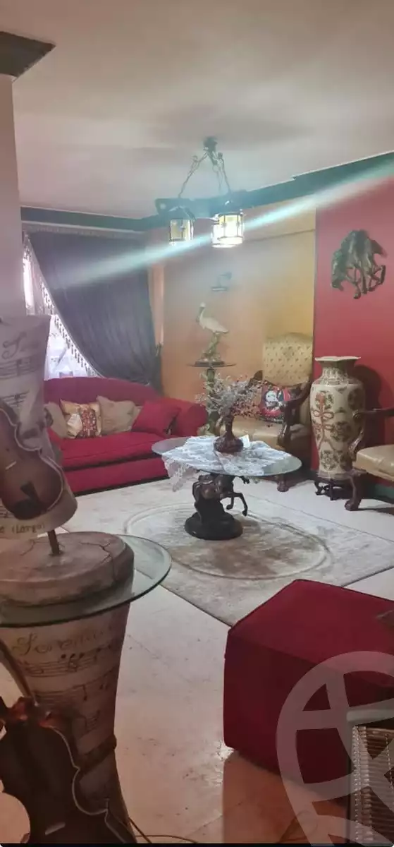 https://aqarmap.com.eg/ar/listing/5940101-for-sale-cairo-helwan-helwan-el-sharkeya-zaki-hawas-st