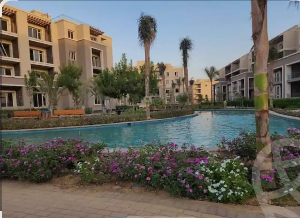 https://aqarmap.com.eg/ar/listing/5943266-for-rent-cairo-6th-of-october-compounds-october-plaza