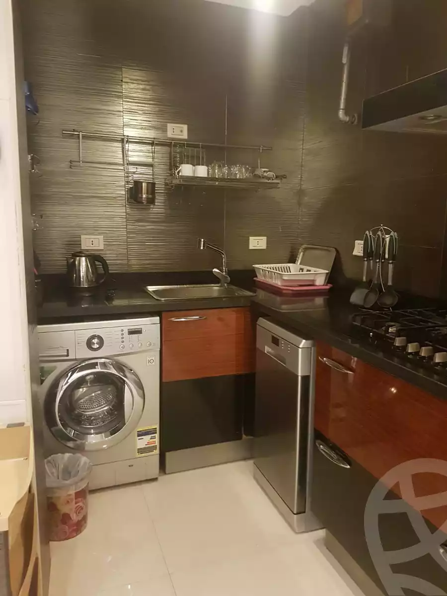 https://aqarmap.com.eg/en/listing/5943610-for-rent-cairo-el-mohandesen-shareaa-ahmed-orabi