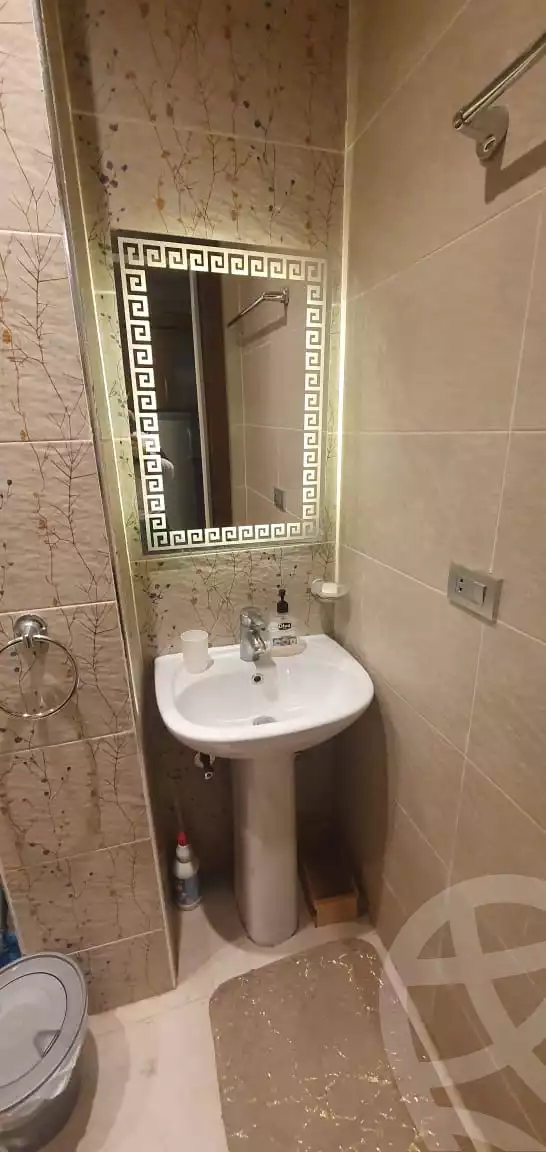 https://aqarmap.com.eg/en/listing/5943675-for-rent-cairo-el-sheikh-zayed-city-compounds-zayed-regency