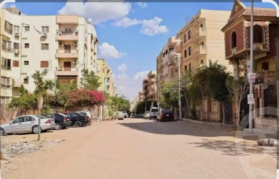 https://aqarmap.com.eg/en/listing/5943975-for-sale-cairo-6th-of-october-el-ahyaa-neighborhood-2nd