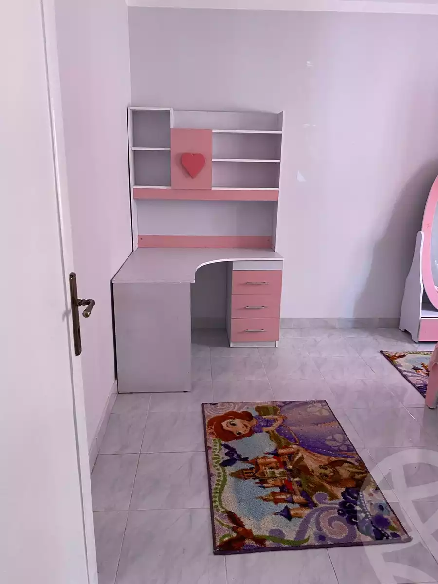 https://aqarmap.com.eg/en/listing/5943976-for-rent-cairo-new-cairo-compounds-el-ashrafia