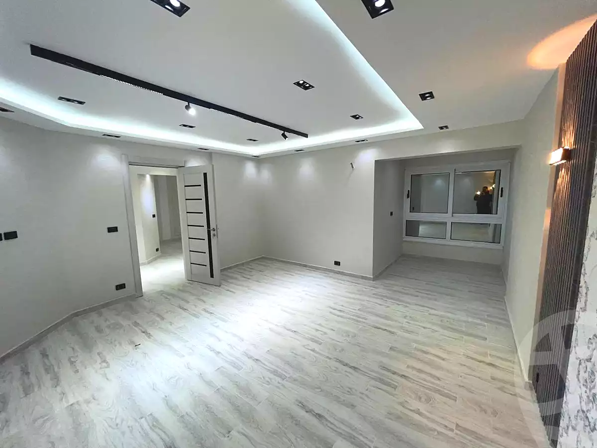 https://aqarmap.com.eg/ar/listing/5945335-for-sale-cairo-al-zamalek-mohamed-mazhar-street