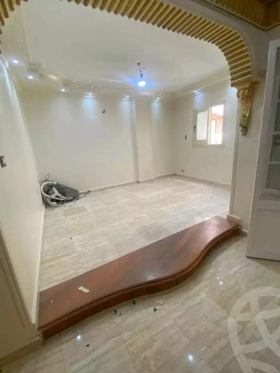 https://aqarmap.com.eg/ar/listing/5945900-for-sale-alexandria-l-jmy-lbytsh-al-aeda-al-kadema-st