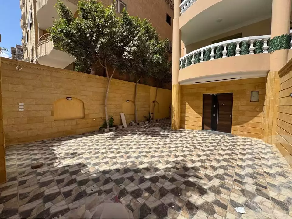 https://aqarmap.com.eg/en/listing/5946097-for-sale-cairo-hadayek-el-ahram-mntq-z
