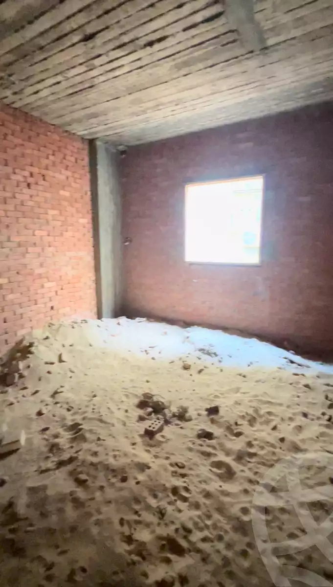 https://aqarmap.com.eg/en/listing/5947834-for-sale-cairo-al-oubour-el-hay-el-khames-amir-el-sobky-st