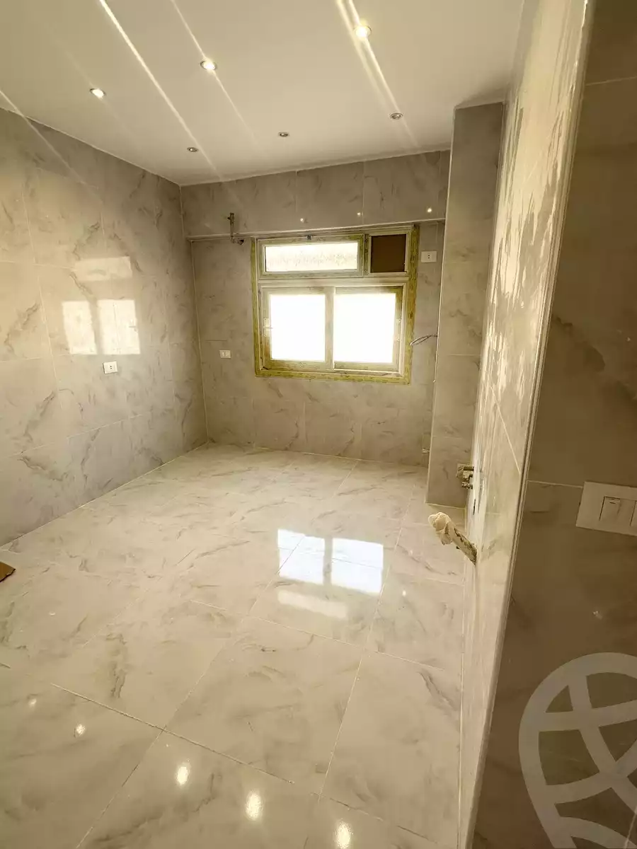 https://aqarmap.com.eg/en/listing/5948319-for-sale-cairo-el-shorouk-compounds-life-view