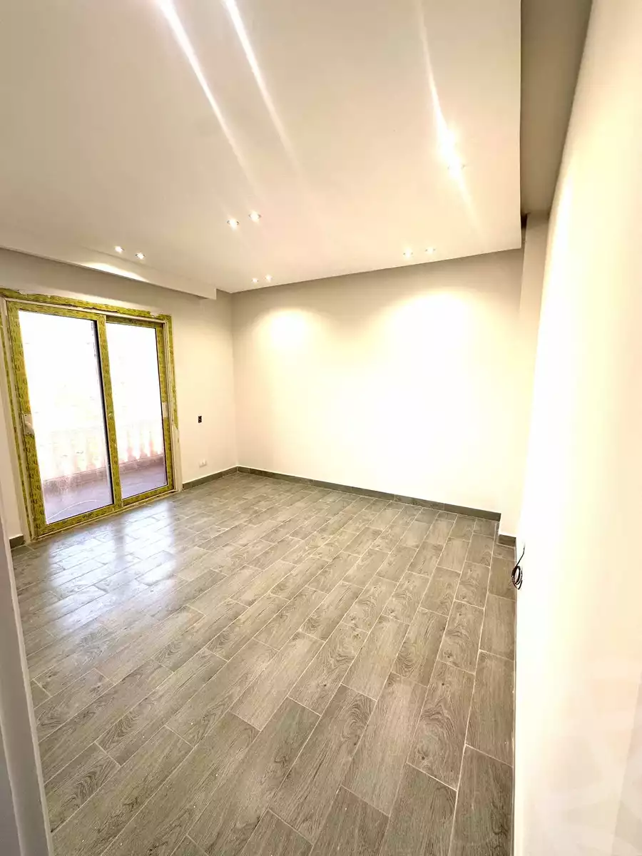 https://aqarmap.com.eg/en/listing/5948319-for-sale-cairo-el-shorouk-compounds-life-view
