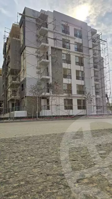 https://aqarmap.com.eg/en/listing/5948522-for-sale-cairo-el-sheikh-zayed-city-lshykh-zyd-ljdyd-west-view-residence-hdp