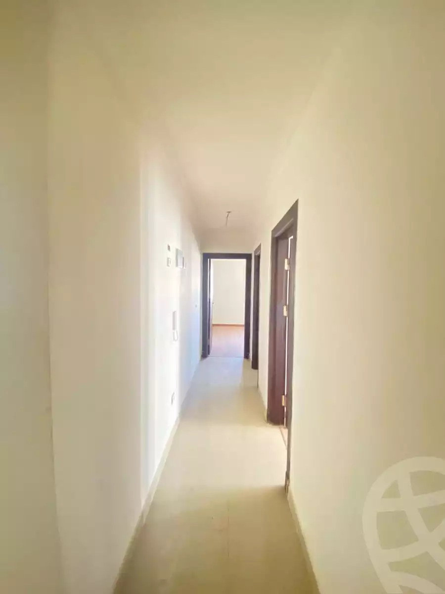 https://aqarmap.com.eg/ar/listing/5950206-for-rent-cairo-new-cairo-compounds-jyd