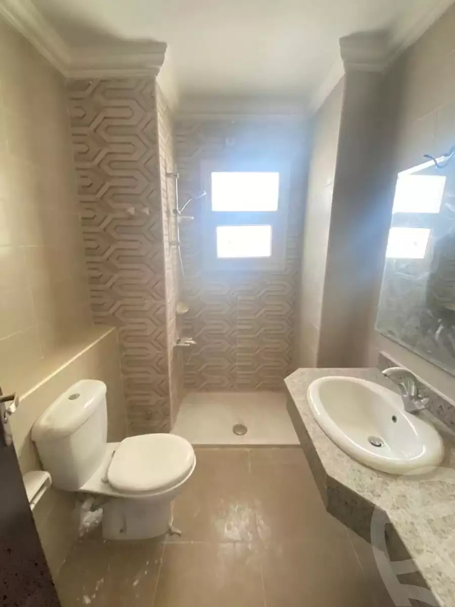 https://aqarmap.com.eg/ar/listing/5950206-for-rent-cairo-new-cairo-compounds-jyd