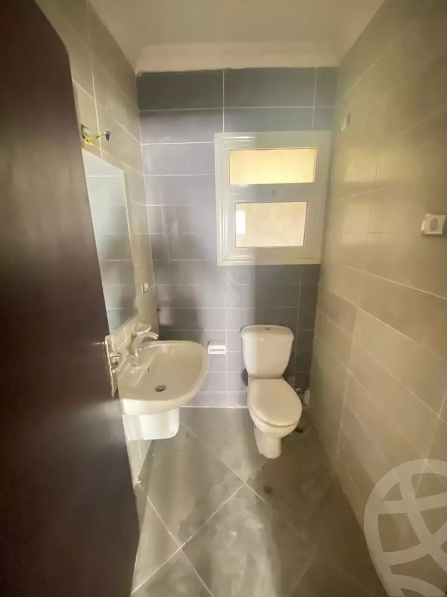 https://aqarmap.com.eg/ar/listing/5950206-for-rent-cairo-new-cairo-compounds-jyd