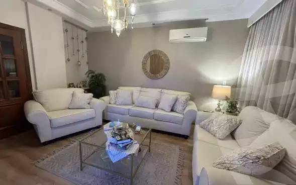 https://aqarmap.com.eg/en/listing/5950489-for-sale-cairo-el-shorouk-lhy-lthmn-neighbourhood-3-abdelrahman-el-rafaay-st