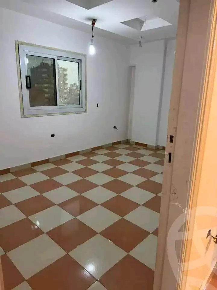 https://aqarmap.com.eg/ar/listing/5950947-for-sale-cairo-shoubra-jzyr-bdrn-ibn-al-rashid-st