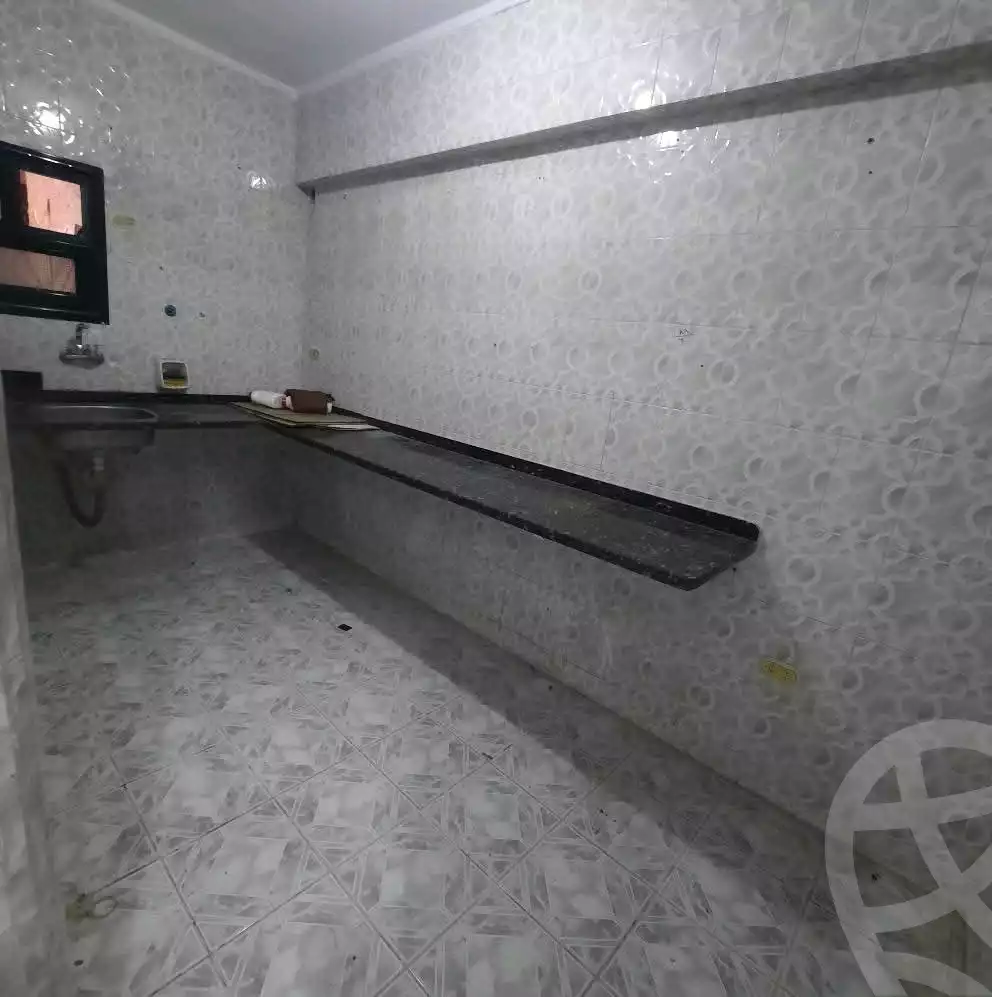https://aqarmap.com.eg/en/listing/5951531-for-sale-alexandria-l-jmy-el-hanouvel-el-shaheed-ahmed-hamdy-st