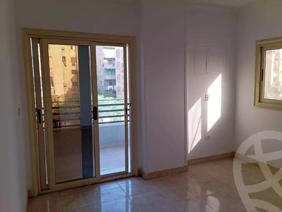 https://aqarmap.com.eg/ar/listing/5951640-for-rent-cairo-mokattam-el-hadabah-el-wosta-el-mantaqa-el-olaa