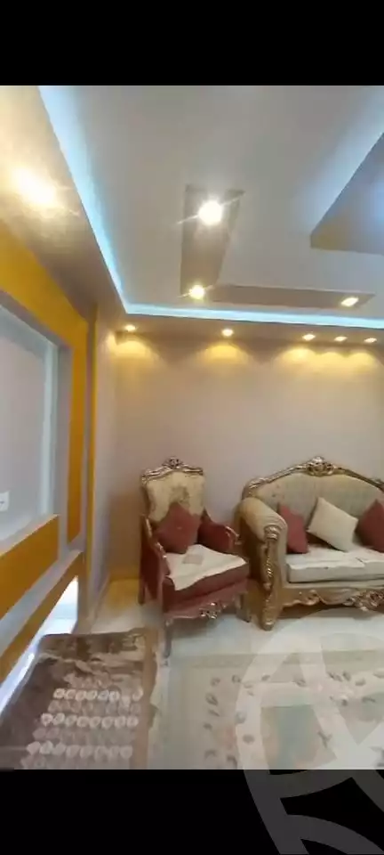 https://aqarmap.com.eg/en/listing/5953261-for-rent-cairo-mokattam-compounds-kmbwnd-jwldn-jyts