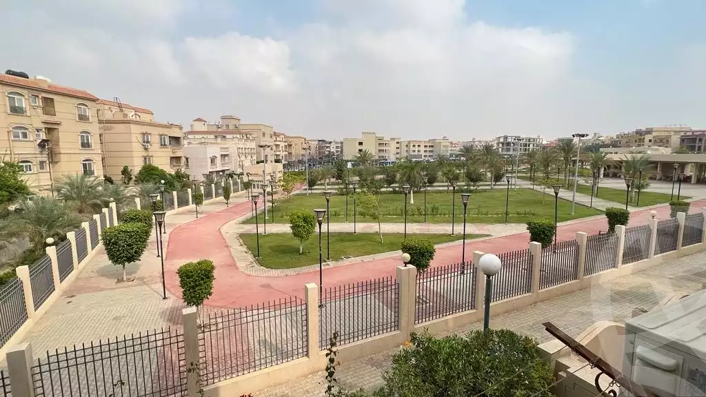 https://aqarmap.com.eg/en/listing/5953318-for-sale-cairo-new-cairo-compounds-lmn-l-m