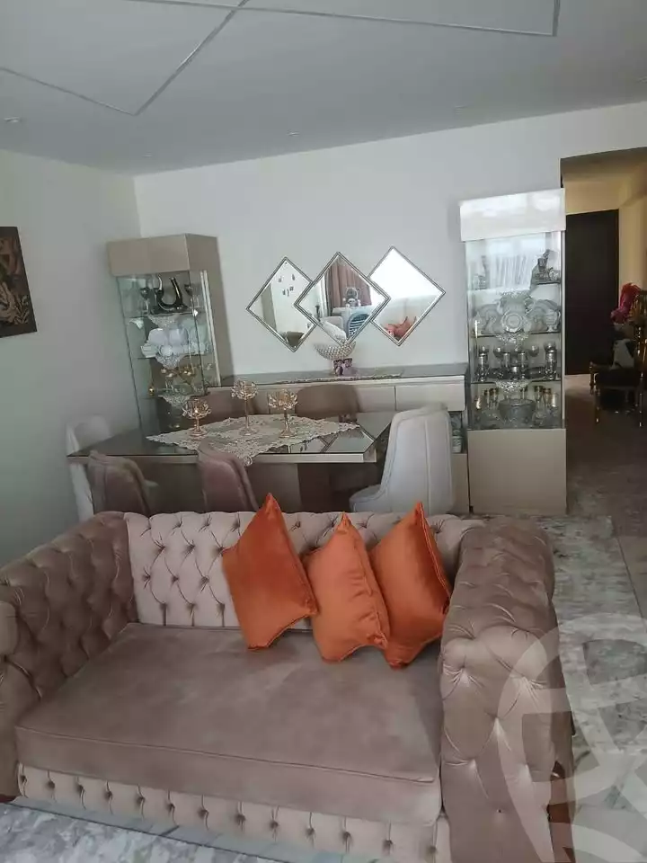 https://aqarmap.com.eg/en/listing/5954070-for-sale-alexandria-bolekly-wnjdt
