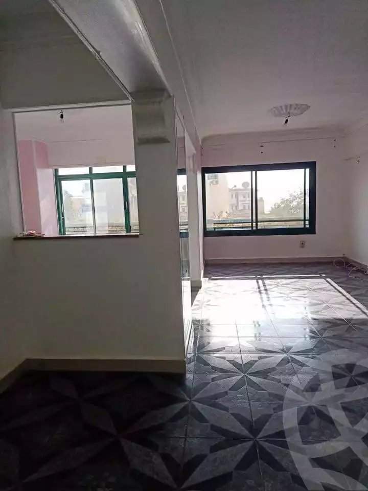 https://aqarmap.com.eg/en/listing/5954415-for-sale-cairo-mokattam-lhdb-l-ly-el-naforah-square