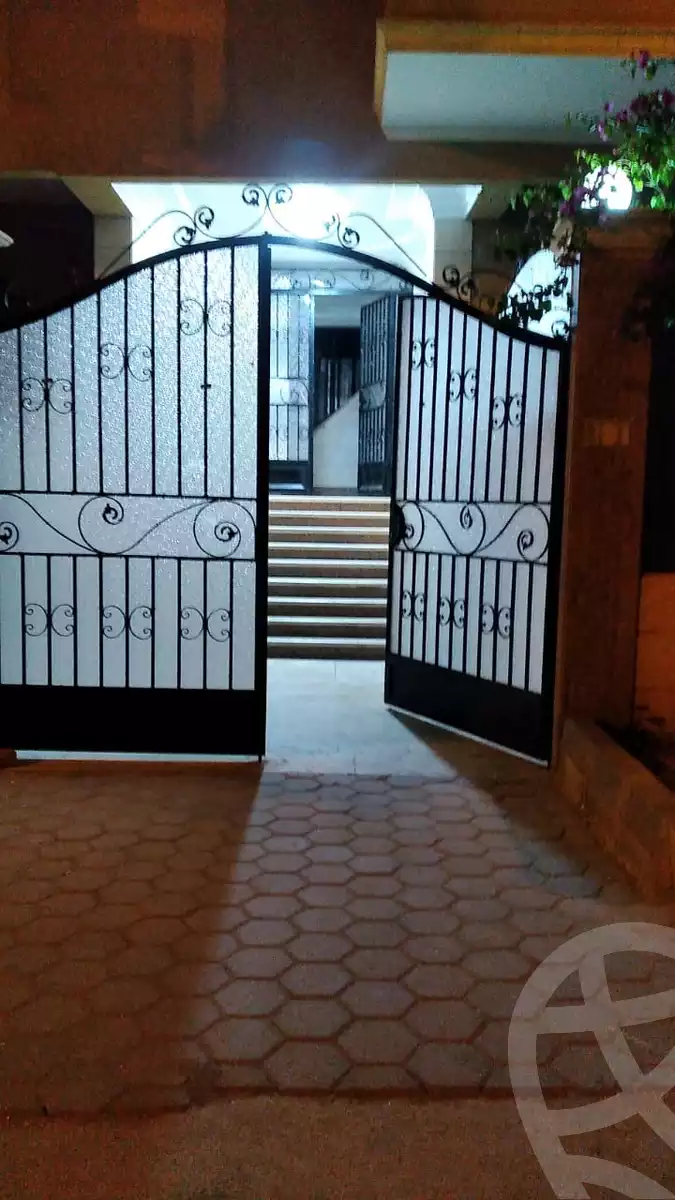 https://aqarmap.com.eg/en/listing/5954429-for-sale-cairo-el-shorouk-lmntq-lsds-neighbourhood-1