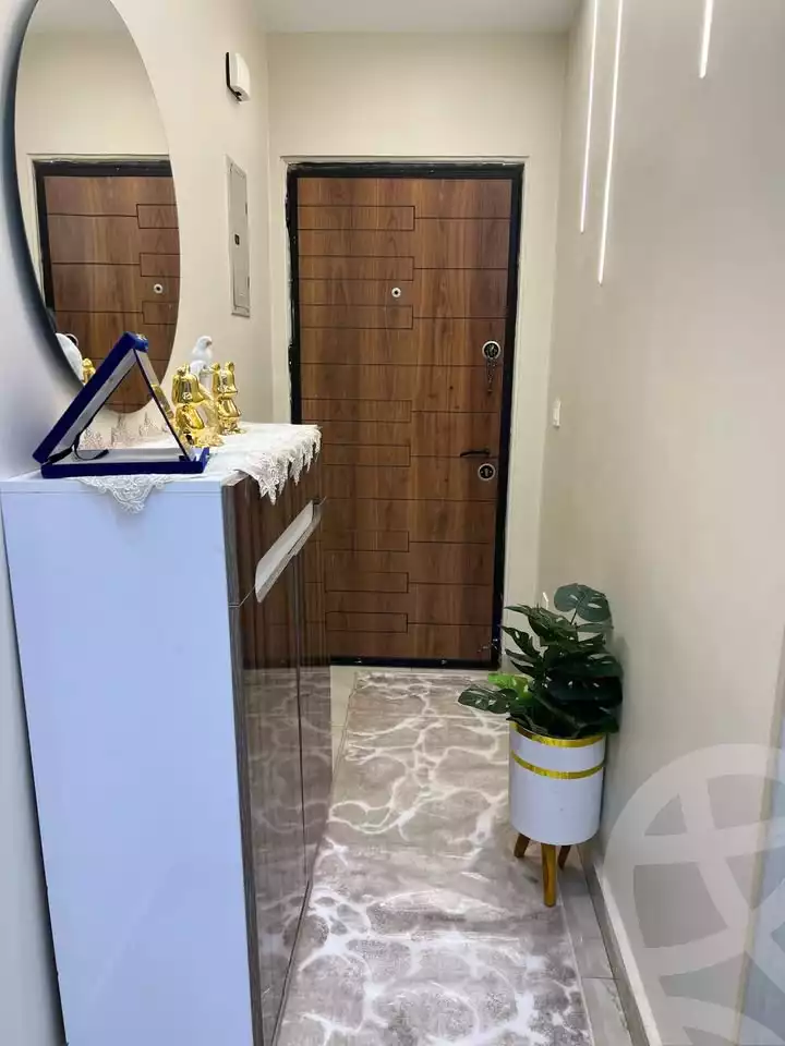 https://aqarmap.com.eg/ar/listing/5954855-for-sale-cairo-mokattam-compounds-mwntn-blz