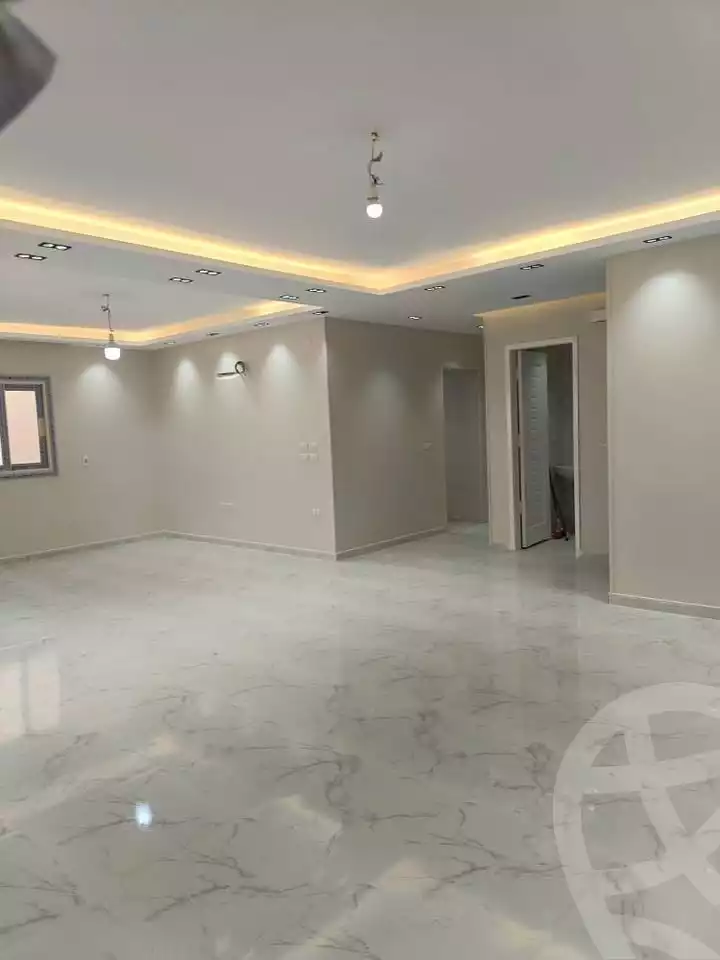 https://aqarmap.com.eg/ar/listing/5955037-for-rent-cairo-mokattam-lhdb-l-ly