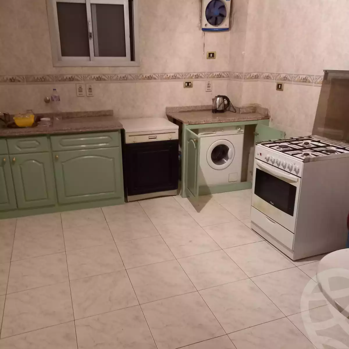 https://aqarmap.com.eg/ar/listing/5955353-for-rent-cairo-mokattam-lhdb-l-ly-s-zone