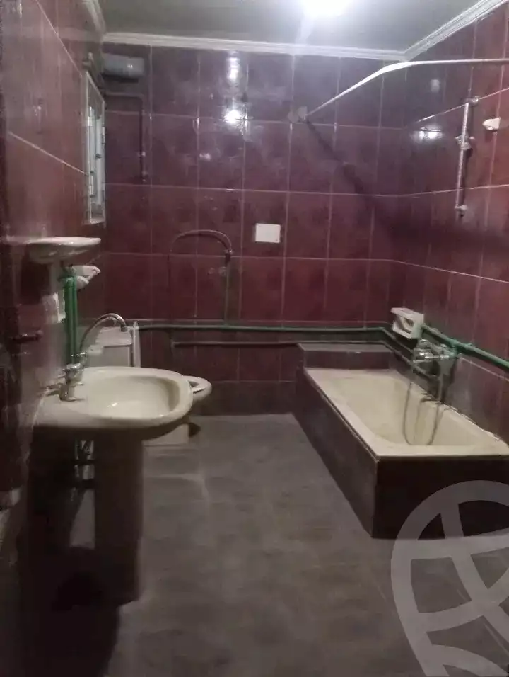 https://aqarmap.com.eg/en/listing/5956132-for-sale-cairo-ain-shams-al-wehda-al-arabeya-st