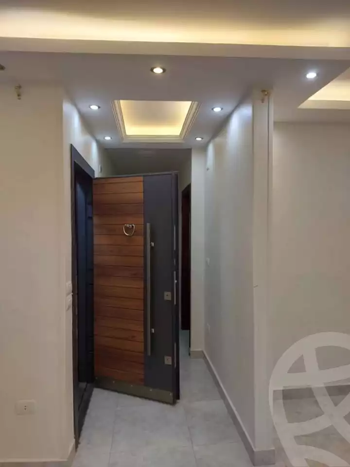 https://aqarmap.com.eg/ar/listing/5956754-for-rent-cairo-mokattam-el-hadabah-el-wosta-rd-lmbhth