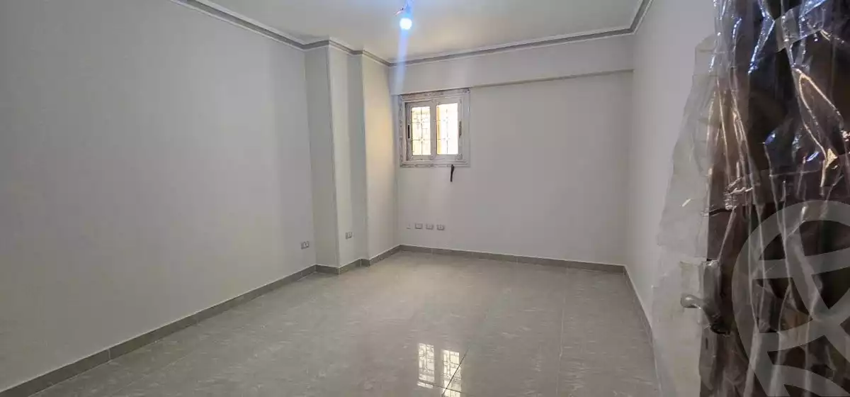 https://aqarmap.com.eg/en/listing/5957129-for-sale-alexandria-camp-cesar-mamfeis-st