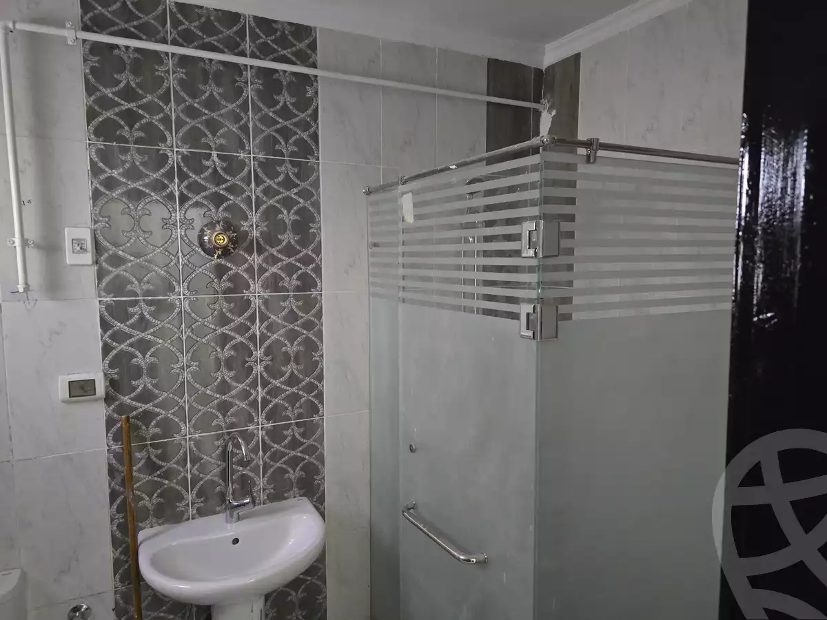 https://aqarmap.com.eg/en/listing/5742123-for-rent-cairo-al-oubour-l-bwr-ljdyd-skn-msr