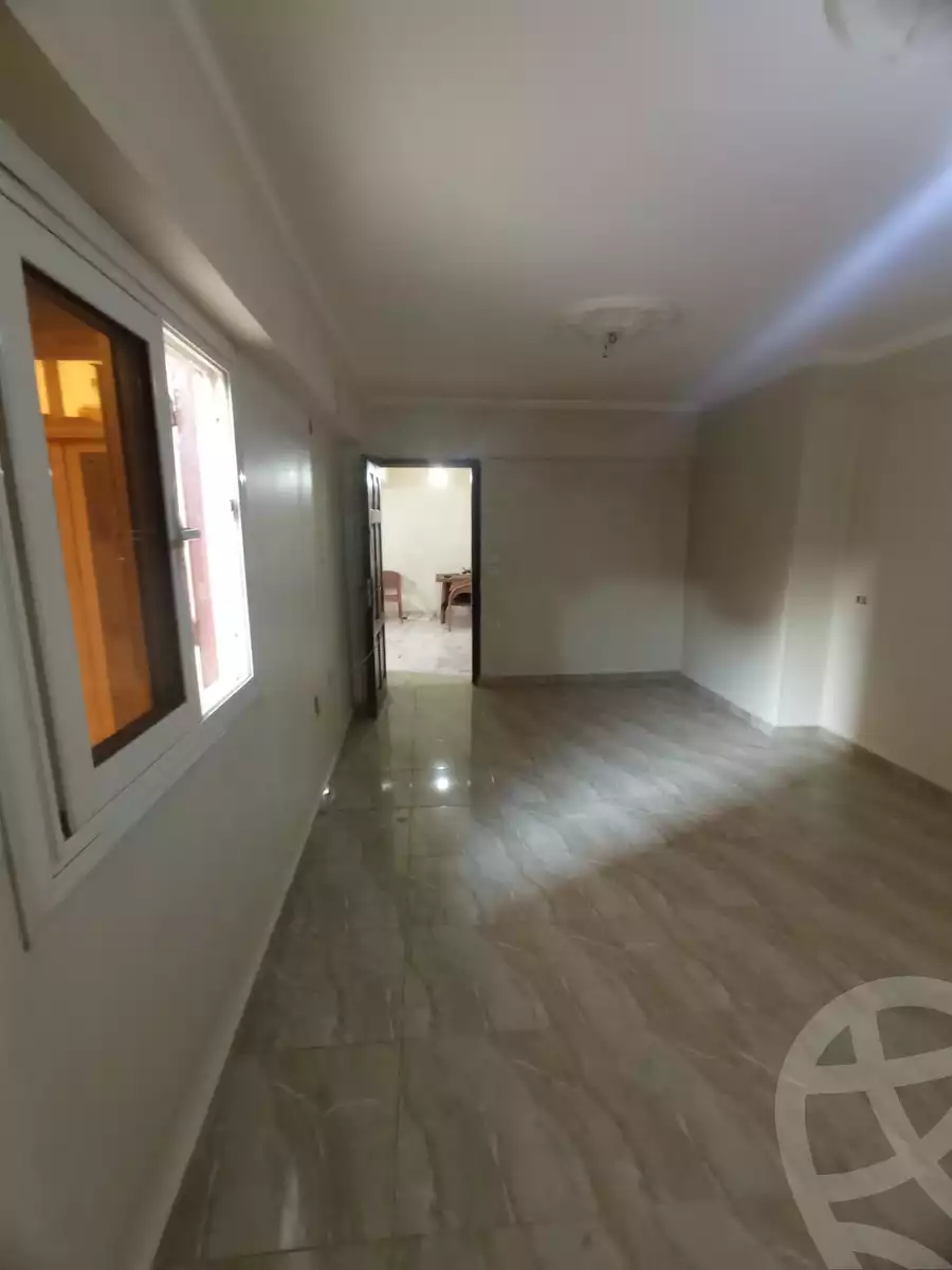 https://aqarmap.com.eg/ar/listing/5960045-for-sale-cairo-helwan-lazoghli-st
