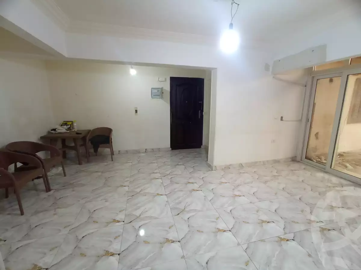 https://aqarmap.com.eg/ar/listing/5960045-for-sale-cairo-helwan-lazoghli-st