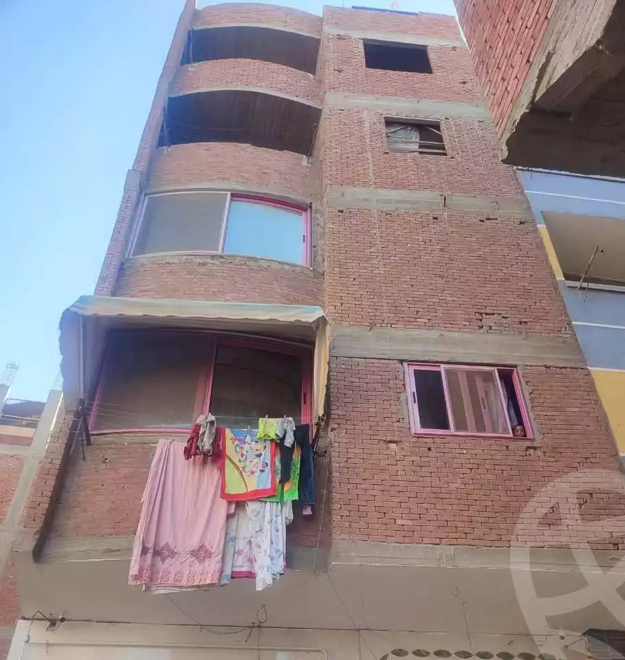 https://aqarmap.com.eg/en/listing/5960399-for-sale-qalyubia-shubra-el-khaima-bahtim