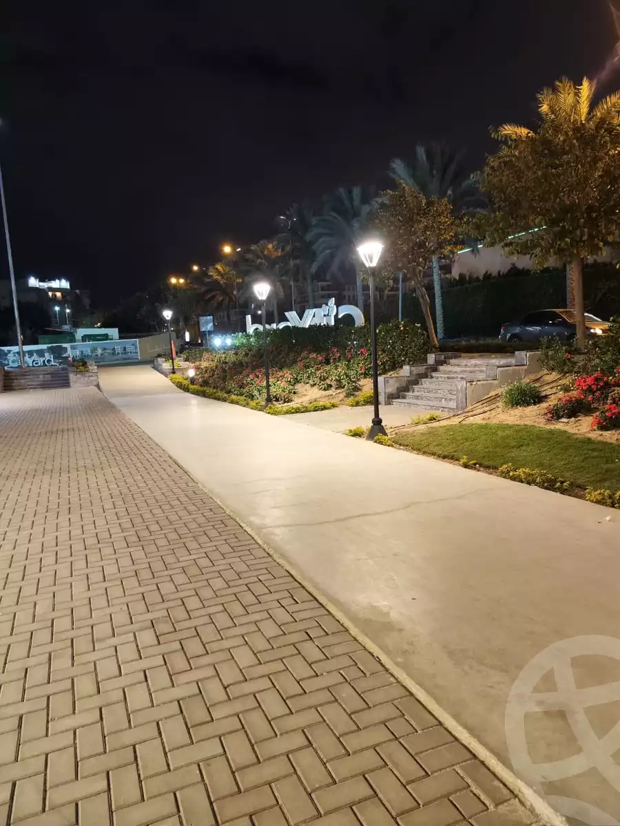 https://aqarmap.com.eg/en/listing/5960704-for-sale-cairo-6th-of-october-hadaeq-october-kmbwnd-fy-hdyq-ktwbr-shjr-ryzydns-y-jy-y-llttwyr