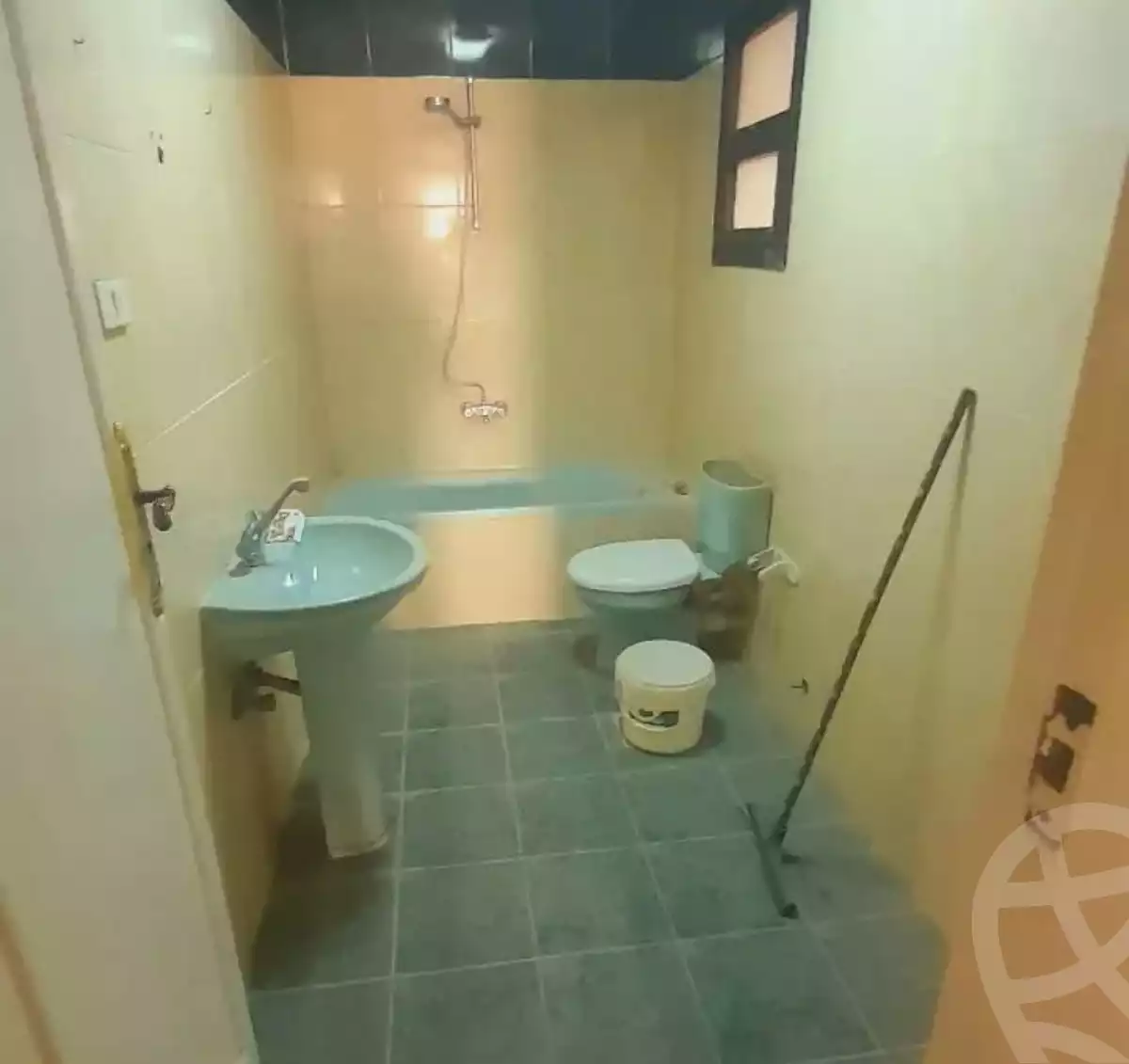 https://aqarmap.com.eg/en/listing/5962503-for-sale-cairo-mokattam-el-hadabah-el-wosta-8th-zone