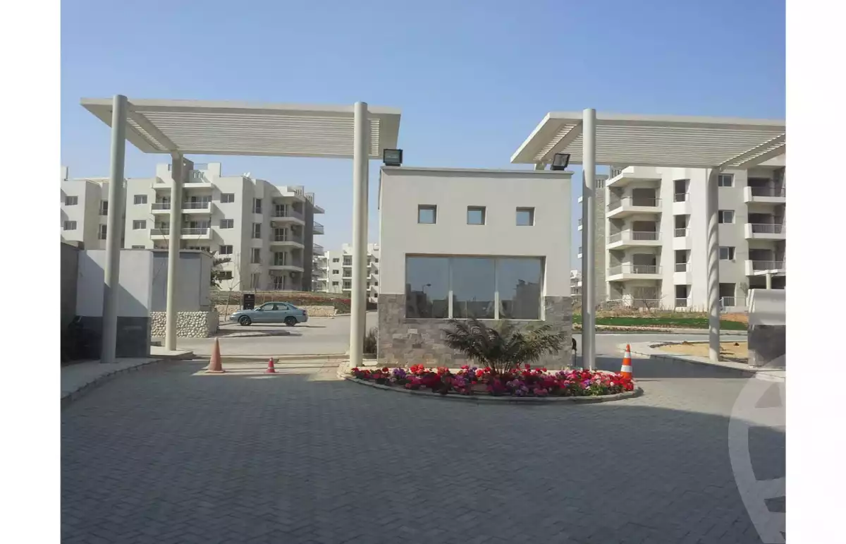 https://aqarmap.com.eg/en/listing/5962746-for-sale-cairo-el-sheikh-zayed-city-compounds-dh-drys