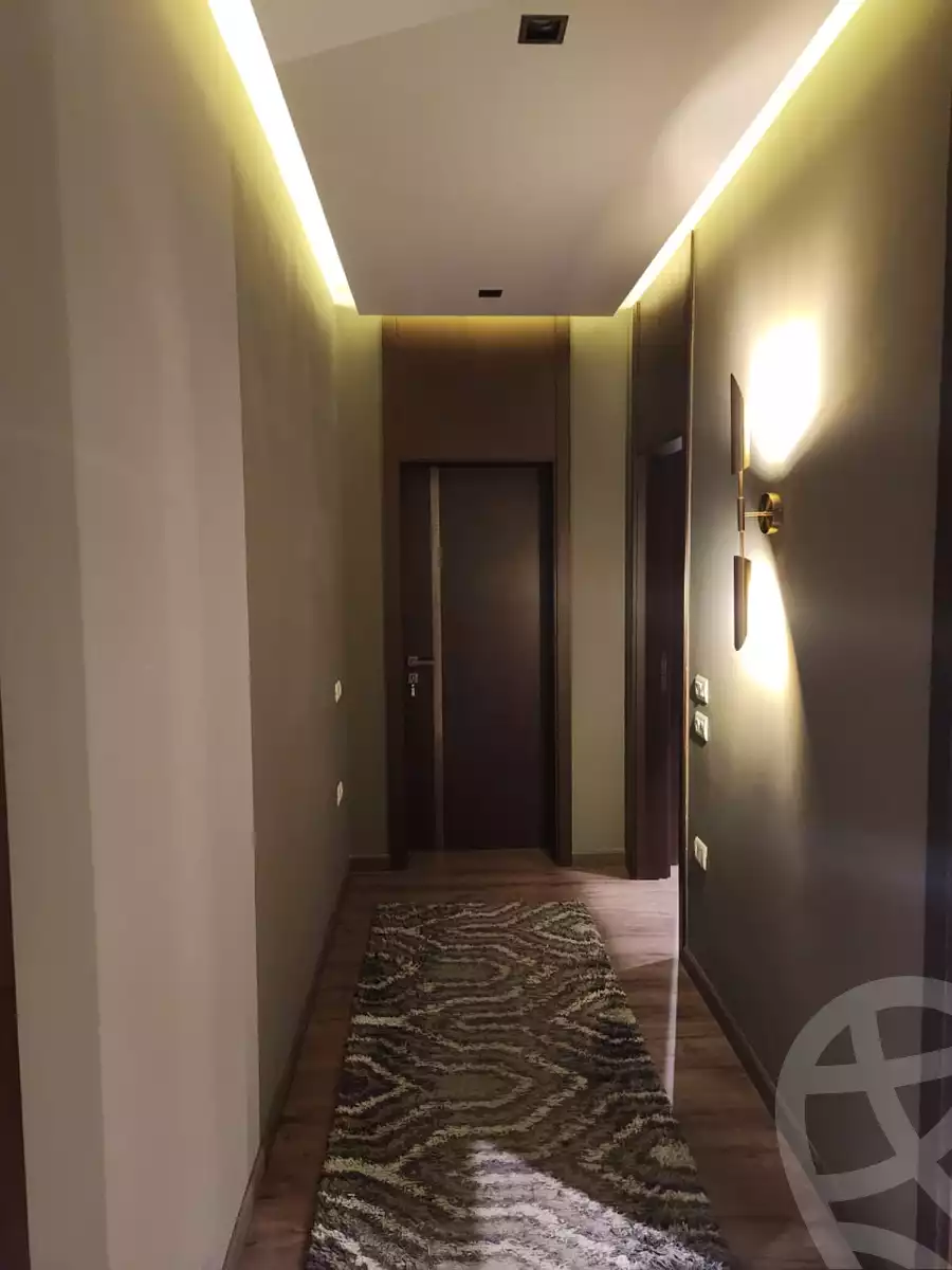 https://aqarmap.com.eg/en/listing/5963140-for-sale-cairo-el-sheikh-zayed-city-compounds-el-khamayel