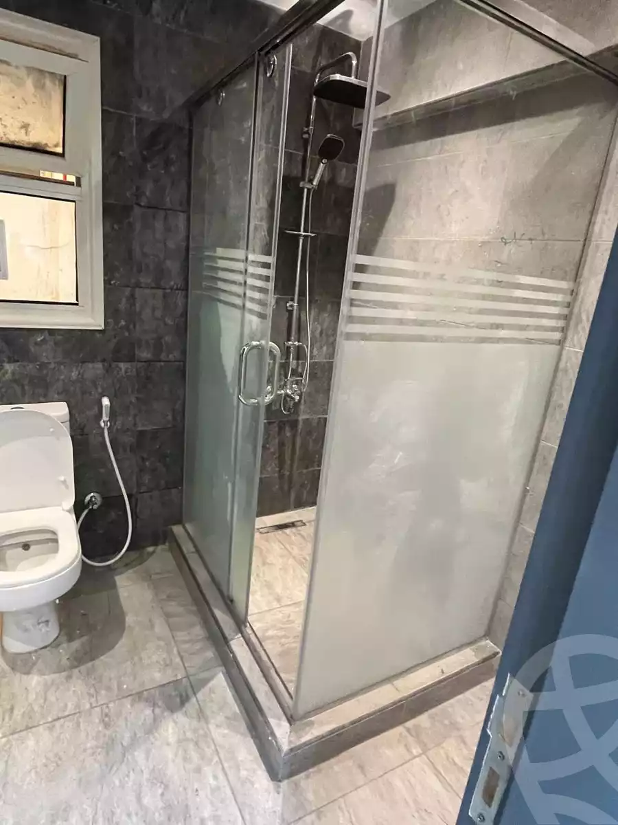 https://aqarmap.com.eg/en/listing/5963377-for-sale-cairo-6th-of-october-hadaeq-october-kmbwnd-fy-hdyq-ktwbr-ashgar-city