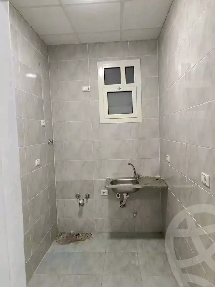 https://aqarmap.com.eg/ar/listing/5963477-for-rent-cairo-mokattam-lhdb-l-ly