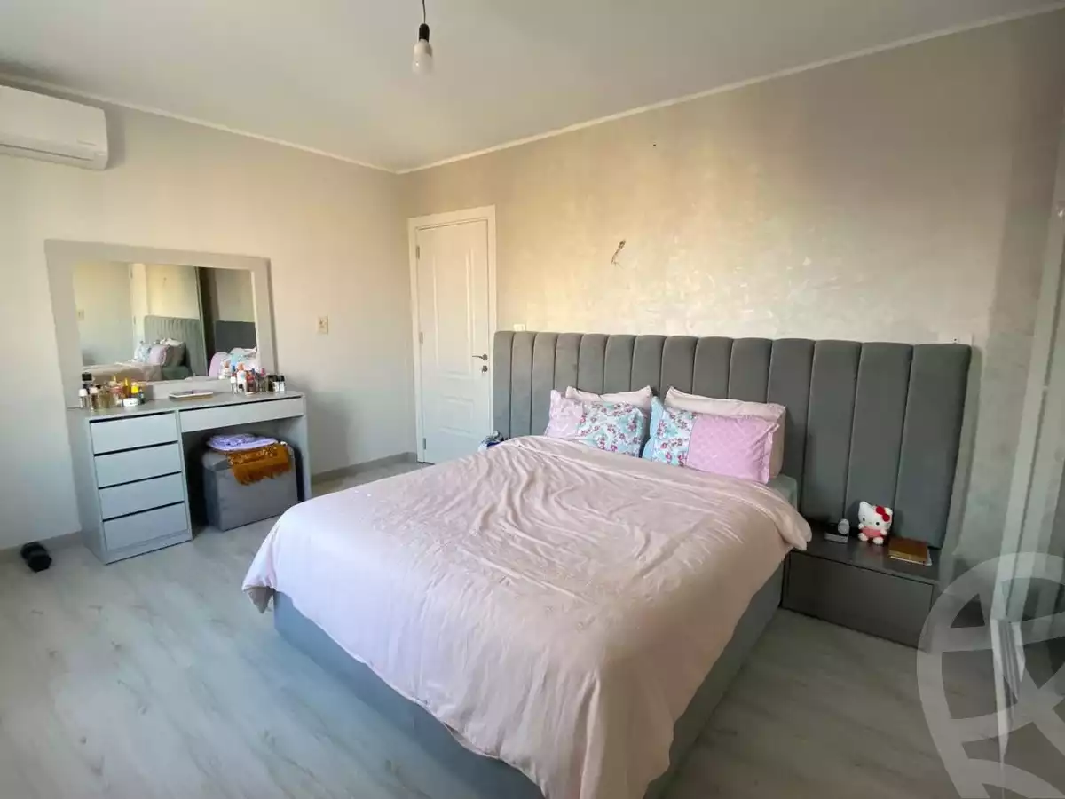 https://aqarmap.com.eg/ar/listing/5964266-for-sale-cairo-new-cairo-lrhb-city-phase-4-mostafa-kamel-st