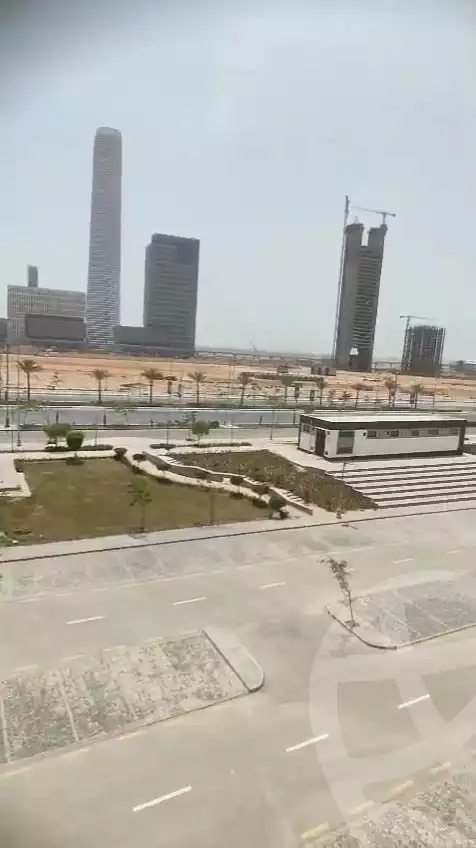 https://aqarmap.com.eg/ar/listing/5964725-for-sale-cairo-new-administrative-capital-r3-d1